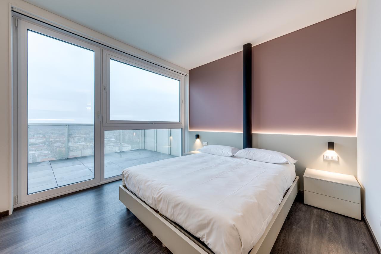 Sky Tower Suite Mestre Exterior foto