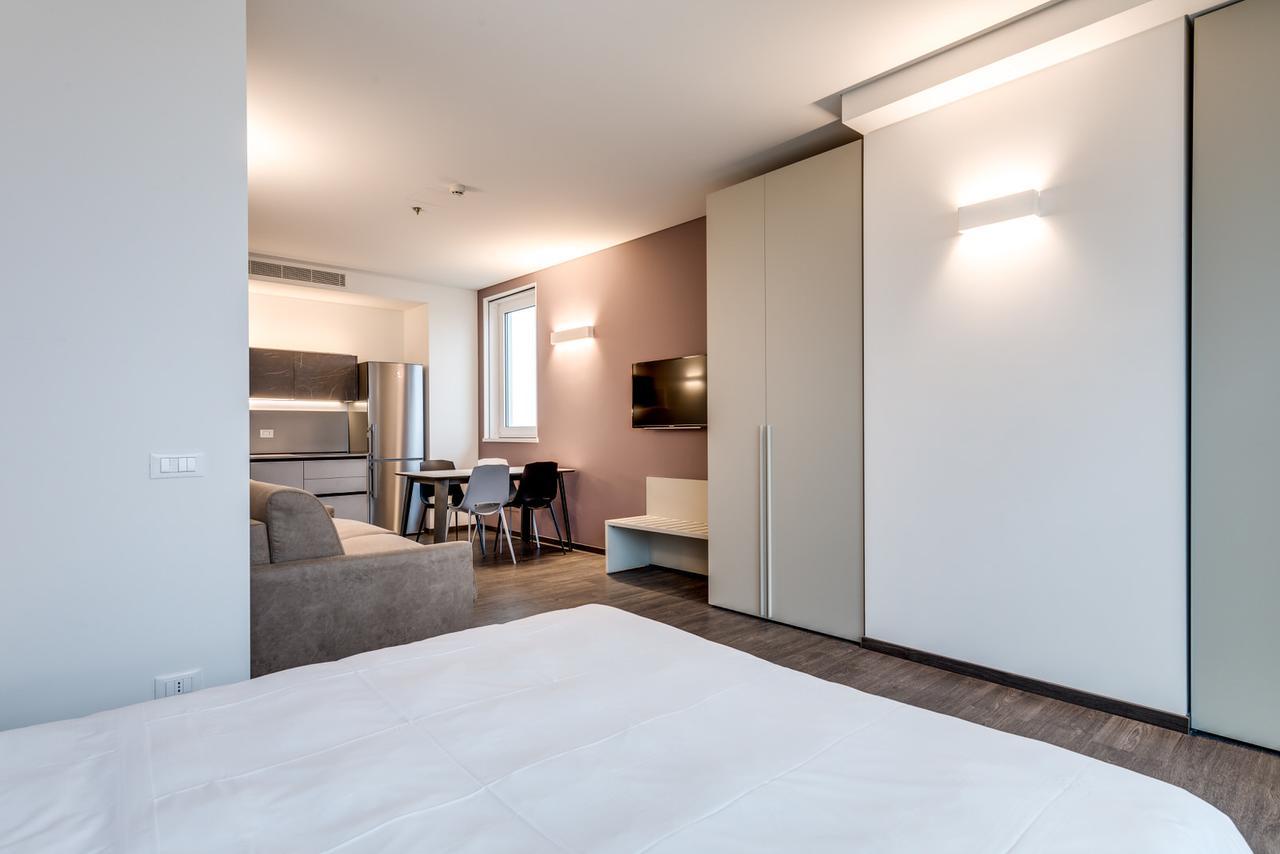 Sky Tower Suite Mestre Exterior foto
