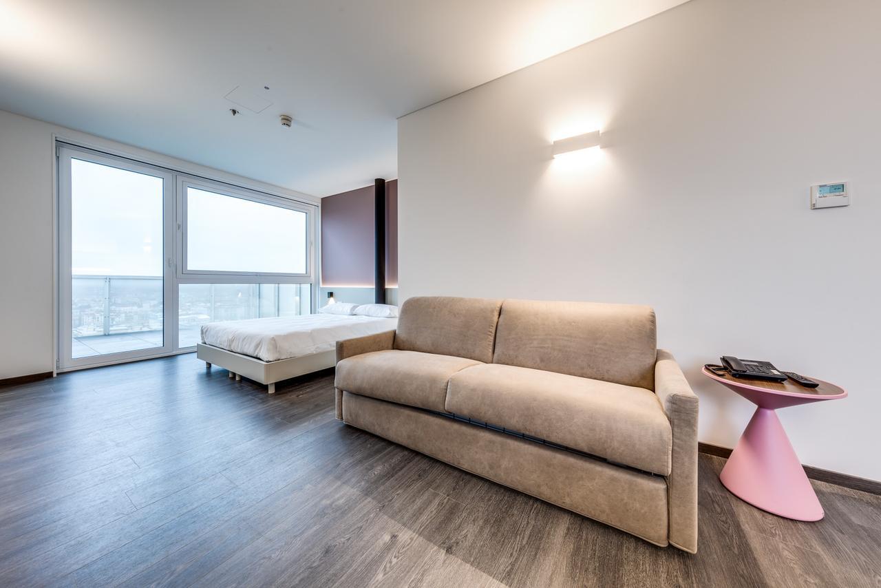 Sky Tower Suite Mestre Exterior foto