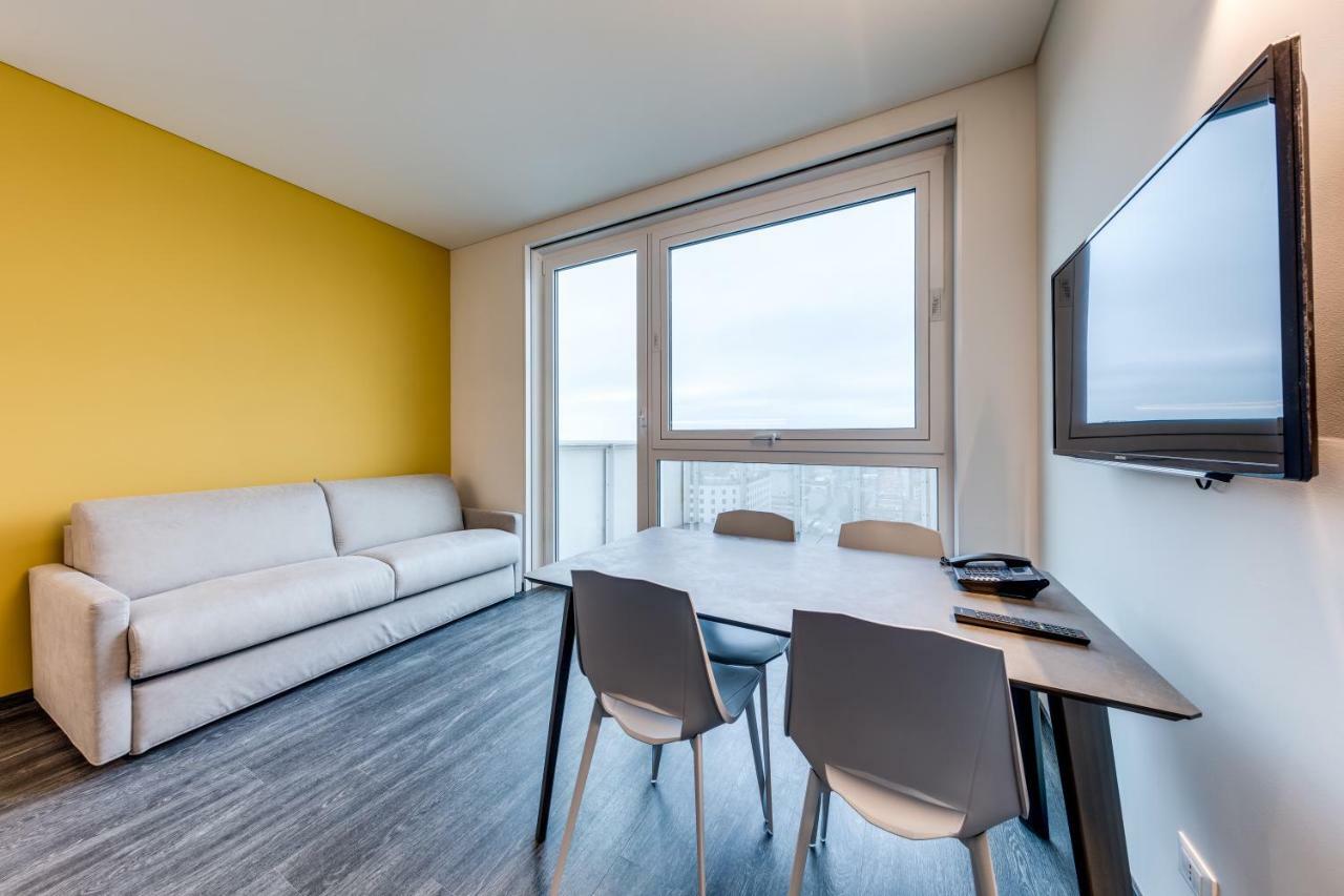 Sky Tower Suite Mestre Exterior foto